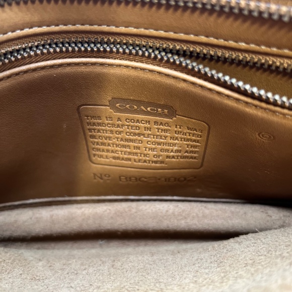 Coach Vintage #9802 Rare Equestrian Bag Tan and Brass Hardware - Picture 5 of 6